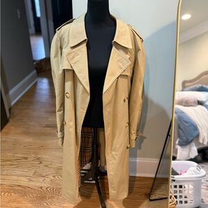 Vintage Women’s Burberry Beige Trench Coat with Wool Attachments